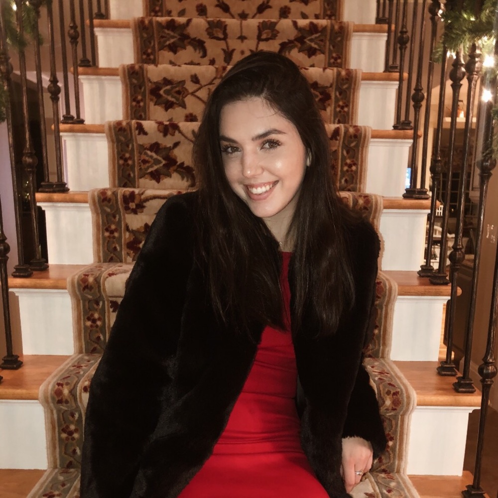 Meet your Posher, Ella